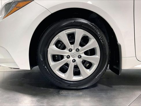 Certified 2026 Toyota Corolla LE FWD image 10