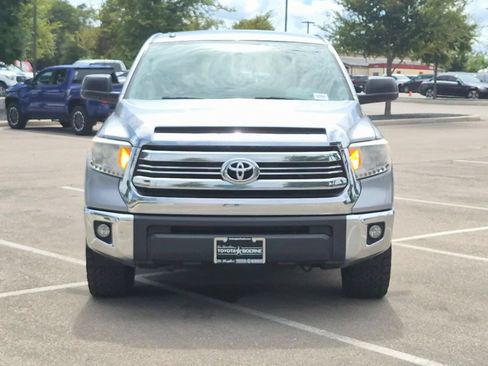 Used 2016 Toyota Tundra SR5 w/ SR5 Upgrade Package RWD image 8