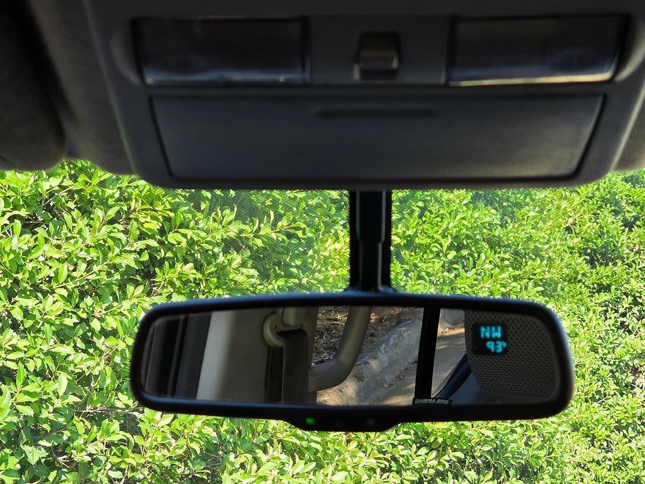 Used 2017 Nissan Frontier SV w/ SV Value Truck Package RWD image 25