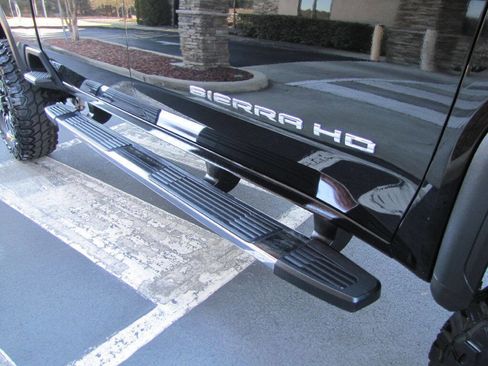 Used 2024 GMC Sierra 2500 SLE w/ SLE Convenience Package image 28