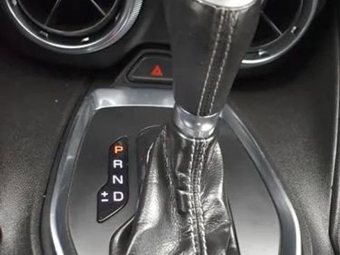 Used 2023 Chevrolet Camaro LT RWD image 30