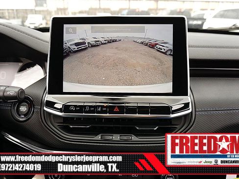 New 2026 Jeep Compass Latitude AWD/4WD image 22