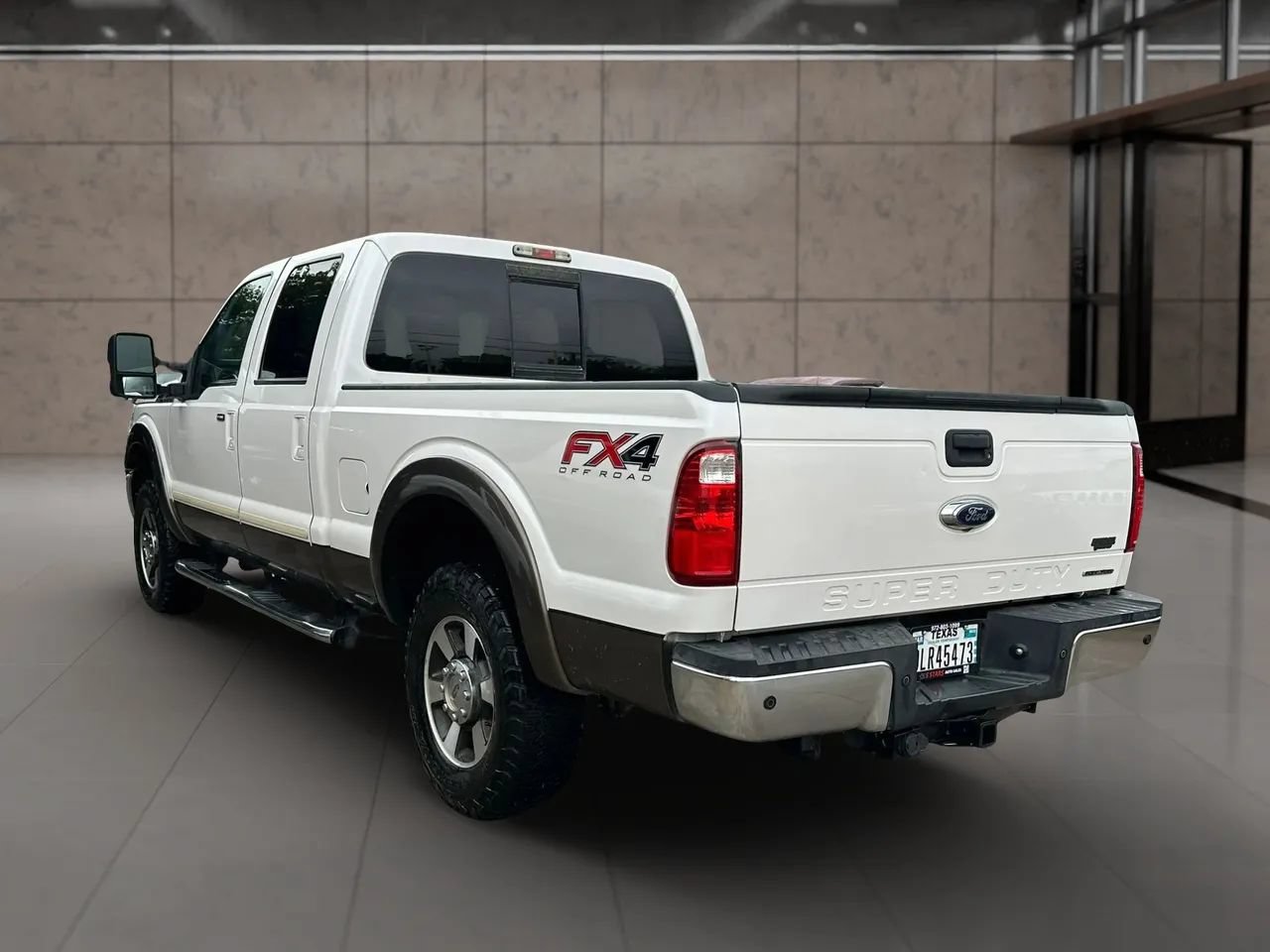 Used 2015 Ford F250 Lariat w/ Lariat Ultimate Package AWD/4WD image 3