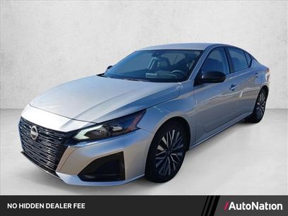 Used 2025 Nissan Altima 2.5 SV