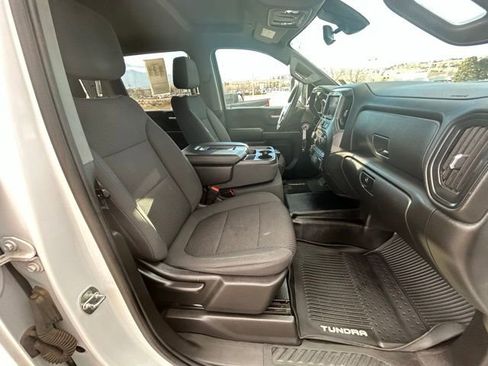 Used 2021 Chevrolet Silverado 3500 W/T w/ Gooseneck/5TH Wheel Package image 30