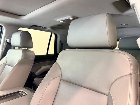 Used 2020 Chevrolet Tahoe LT RWD image 18