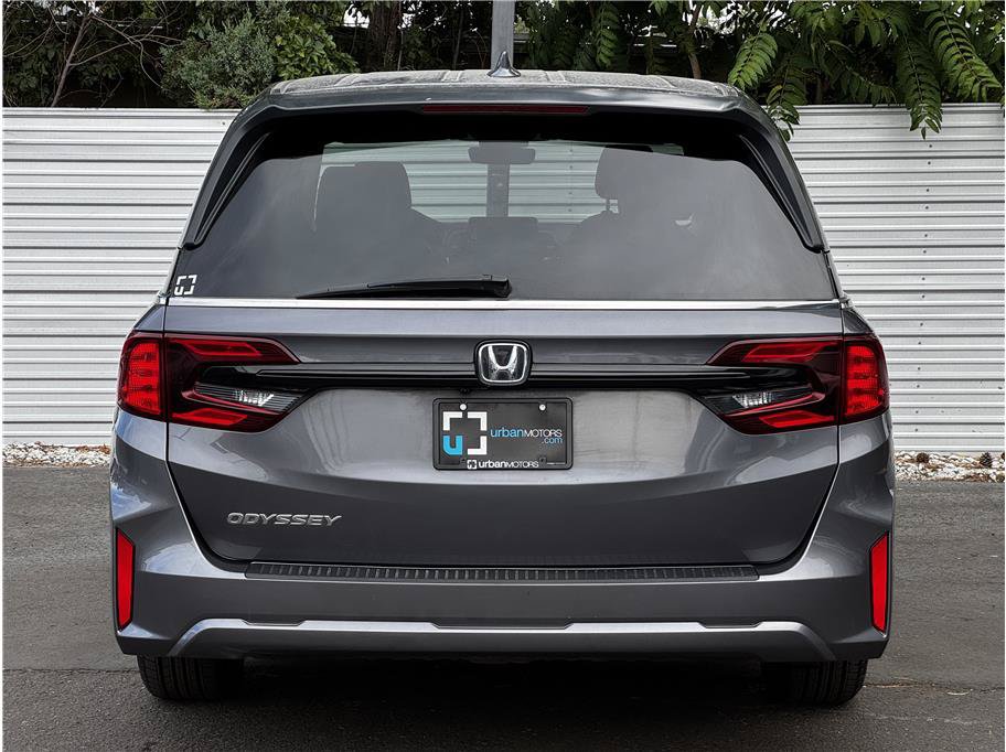 Used 2025 Honda Odyssey EX-L image 11