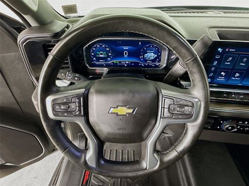 Used 2023 Chevrolet Silverado 1500 LT image 13