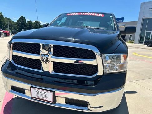 Used 2024 RAM 1500 Classic SLT AWD/4WD image 3