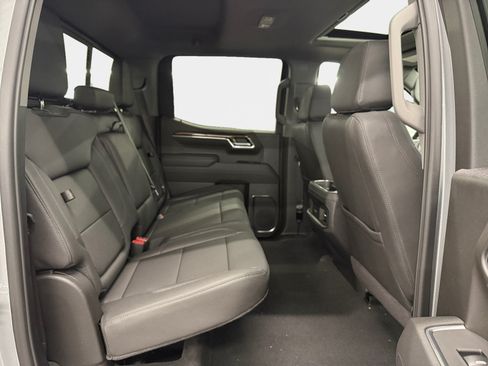 New 2026 Chevrolet Silverado 1500 LT Trail Boss w/ LT Trail Boss Premium Package AWD/4WD image 11