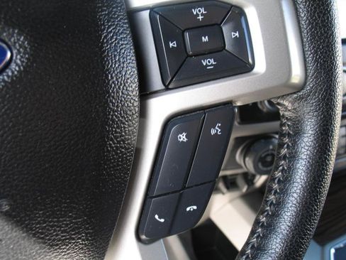 Used 2016 Ford F150 Lariat w/ Equipment Group 501A Mid AWD/4WD image 34