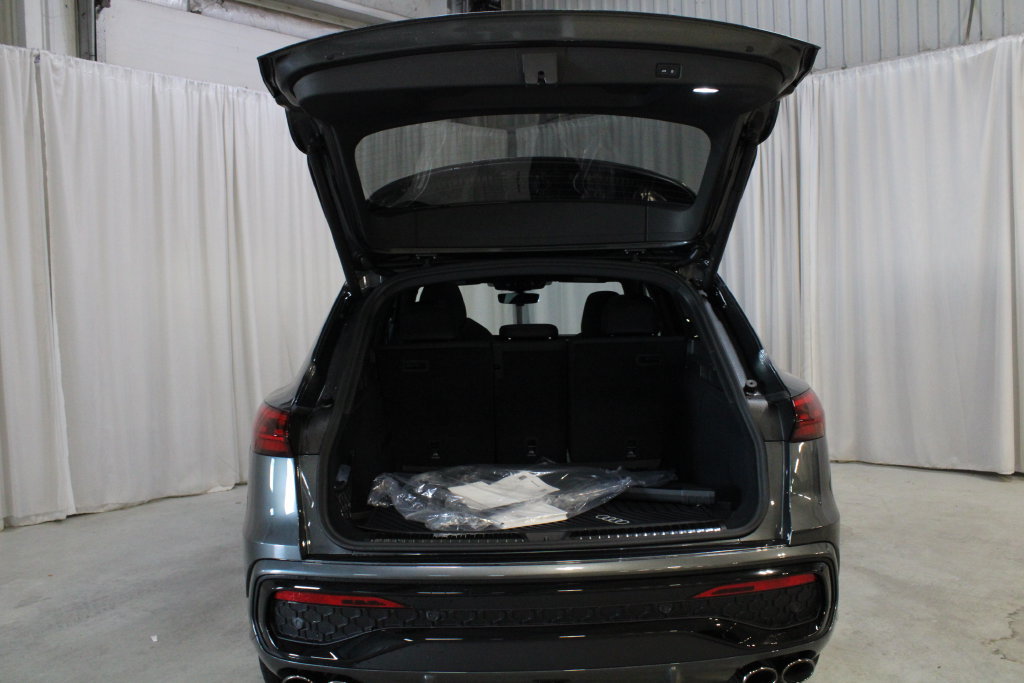 New 2026 Audi SQ5 Premium Plus AWD/4WD image 30