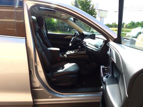 Used 2023 MAZDA CX-9 Touring image 40