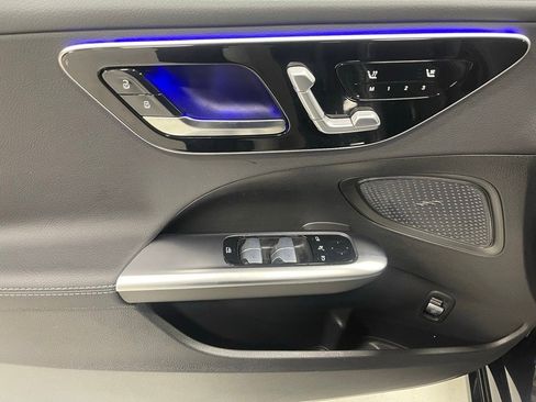 Used 2025 Mercedes-Benz C 300 C 300 image 18