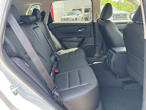 New 2026 Nissan Rogue SV AWD/4WD image 25