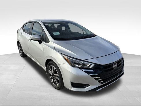 Used 2025 Nissan Versa SV w/ Trunk Package image 2