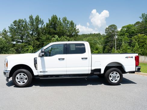 Used 2026 Ford F250 XLT AWD/4WD image 5