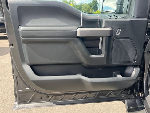 Used 2020 Ford F150 XLT w/ Equipment Group 302A Luxury AWD/4WD image 25