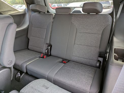 New 2026 Chevrolet Traverse LT w/ Sun and Wheel Package image 15