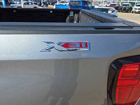 Used 2023 GMC Sierra 1500 SLT w/ SLT Premium Package image 45