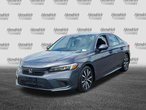 Used 2024 Honda Civic EX image 3