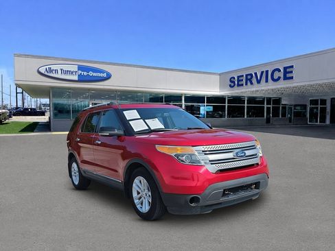 Used 2012 Ford Explorer XLT FWD image 2