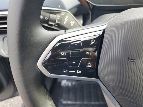 New 2025 Volkswagen ID.4 Pro S Plus image 21