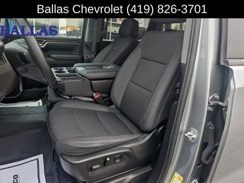 Certified 2025 Chevrolet Silverado 1500 LT AWD/4WD image 14