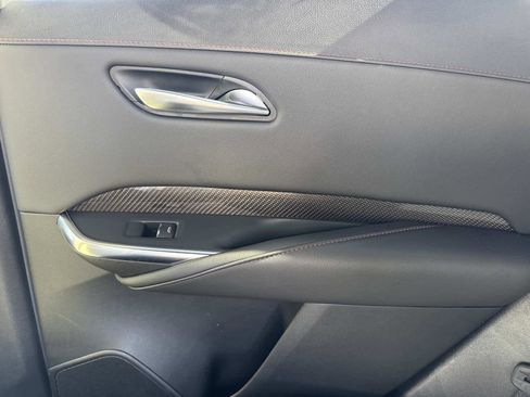 Used 2022 Cadillac XT4 Sport w/ Comfort Package image 14