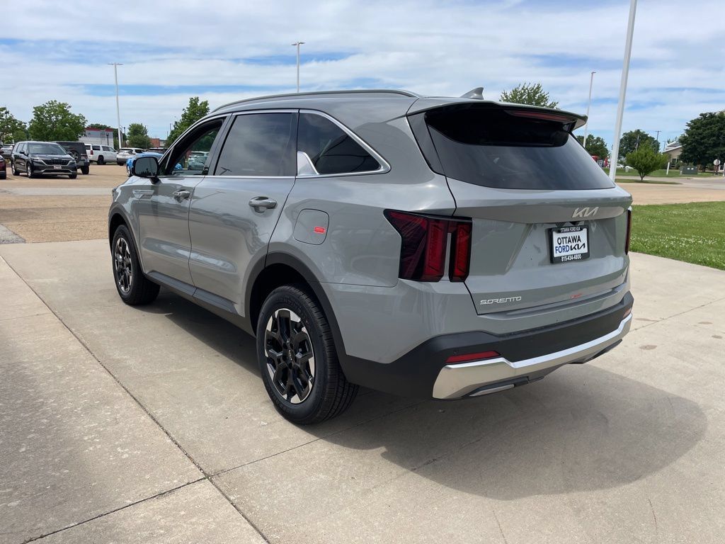New 2026 Kia Sorento S AWD/4WD image 7
