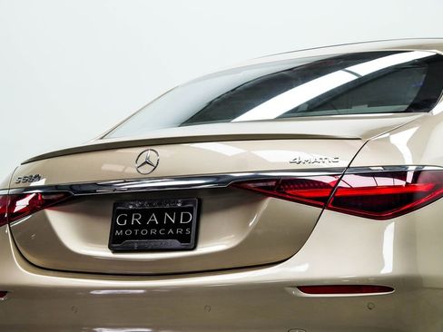 Used 2023 Mercedes-Benz S 580 4MATIC Sedan image 13