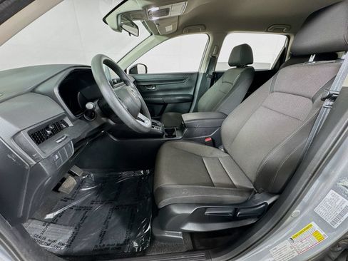 Used 2025 Honda CR-V LX image 12