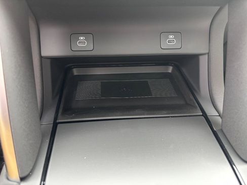 Used 2025 Land Rover Discovery Sport Dynamic SE image 26