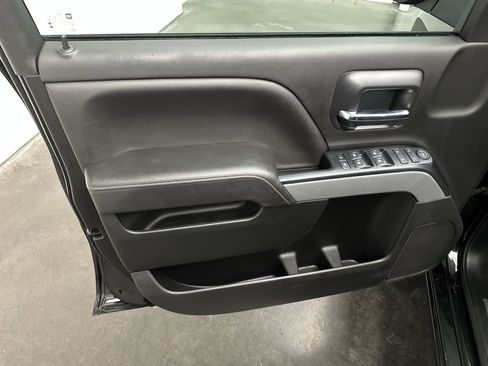 Used 2019 Chevrolet Silverado 1500 LT w/ All Star Edition image 18