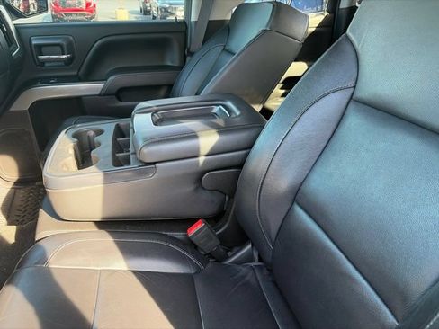 Certified 2018 Chevrolet Silverado 1500 LT w/ Redline Edition AWD/4WD image 8