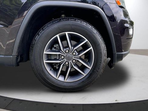 Certified 2020 Jeep Grand Cherokee Limited RWD image 36