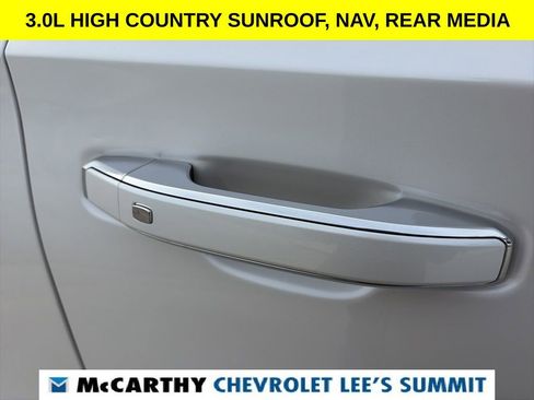 Used 2025 Chevrolet Tahoe High Country image 28