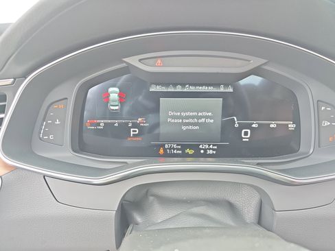 Certified 2025 Audi A6 Premium Plus image 17