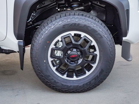 New 2026 Toyota Tacoma TRD Off-Road image 11