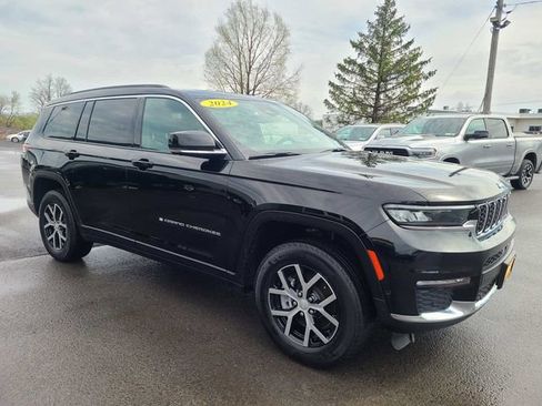 Used 2024 Jeep Grand Cherokee L Limited w/ Luxury Tech Group II AWD/4WD image 4