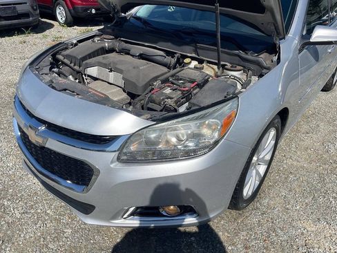 Used 2015 Chevrolet Malibu LT FWD image 23