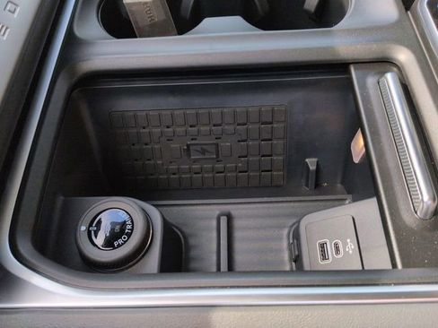 New 2025 Ford Expedition Max Active image 26