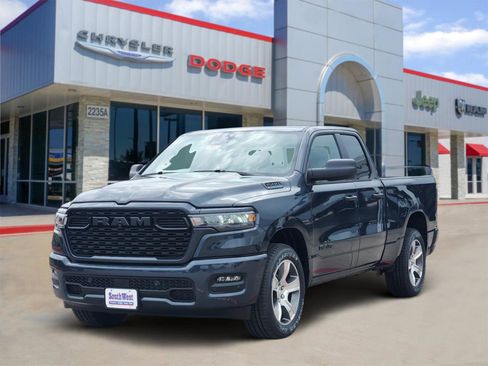 New 2026 RAM 1500 Express RWD image 2