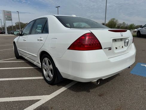 Used 2006 Honda Accord EX-L image 10
