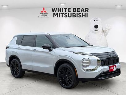 New 2026 Mitsubishi Outlander LE