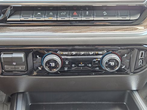 New 2026 Chevrolet Silverado 1500 LT Trail Boss w/ Convenience Package II AWD/4WD image 14