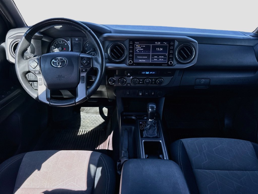 Used 2021 Toyota Tacoma TRD Off-Road AWD/4WD image 22