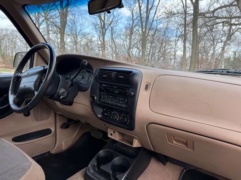 Used 2000 Ford Ranger XL image 18