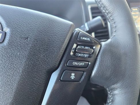 Used 2023 Nissan Frontier SV w/ SV Convenience Package image 31