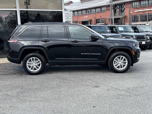 New 2026 Jeep Grand Cherokee Laredo AWD/4WD image 38